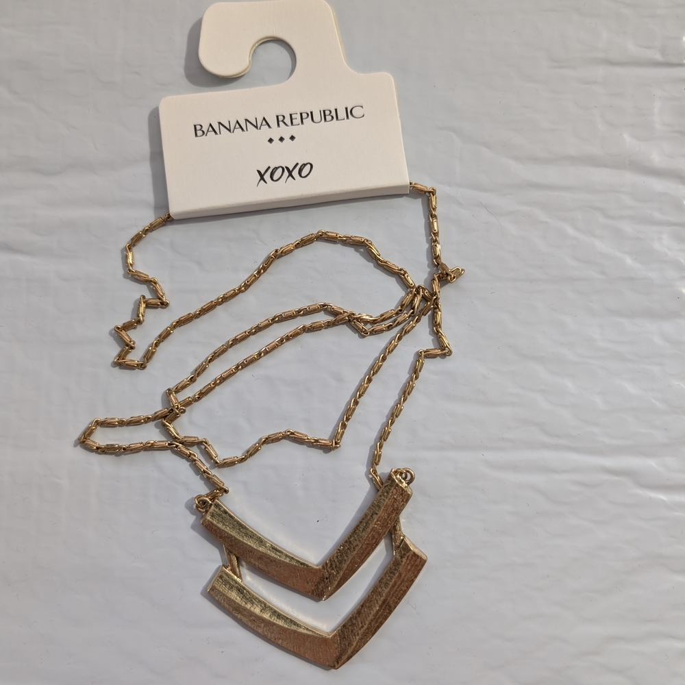 Banana Republic Gold Geometric Necklace